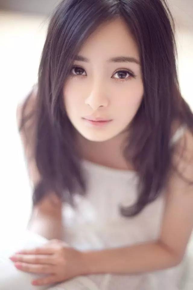 血色霓虹